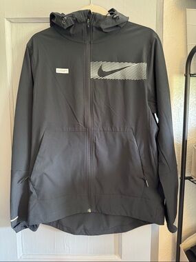 NikeUnlimited Repel Hooded Versatile Jacket 'Black' Men’s